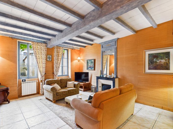 Image No.6-Maison de 8 chambres à vendre à Saint-Pierre-de-Juillers