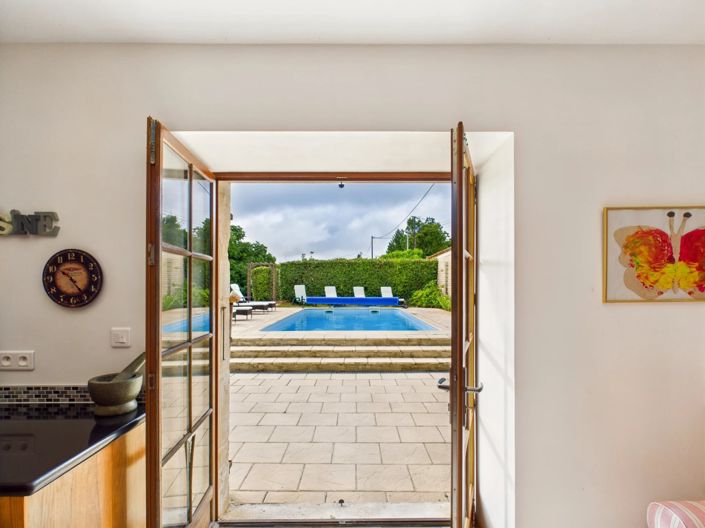 Image No.8-Maison de 8 chambres à vendre à Saint-Pierre-de-Juillers