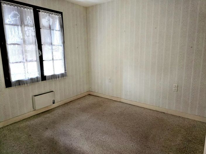 Image No.11-5 Bed House for sale