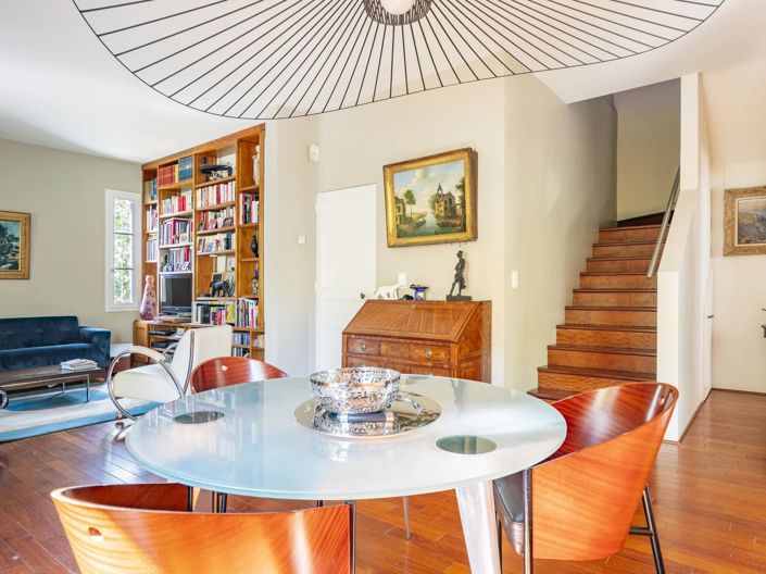 Image No.6-4 Bed House for sale