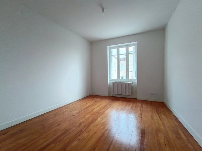 Image No.9-5 Bed Village House for sale