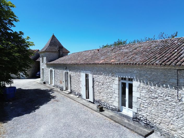 Image No.7-3 Bed House for sale