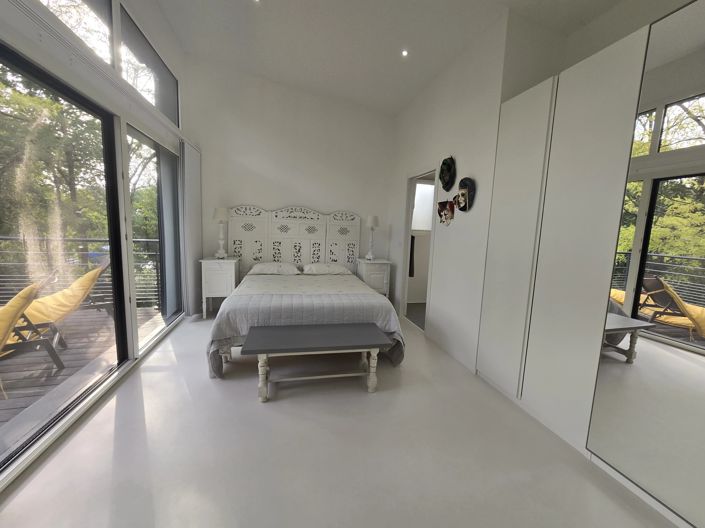 Image No.6-3 Bed House for sale