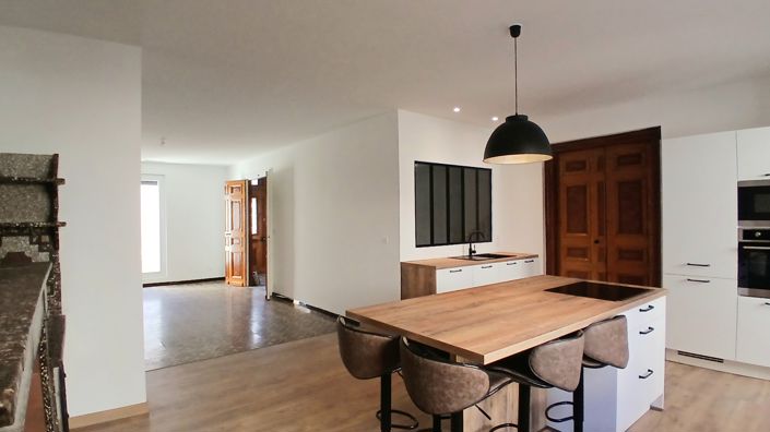 Image No.15-4 Bed House for sale