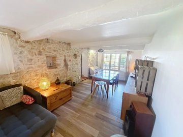 fff0e97f98b8ea400305a8409fa2ebcec1df91ae8c192