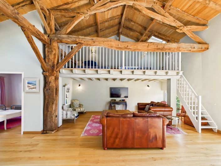 Image No.10-6 Bed House for sale