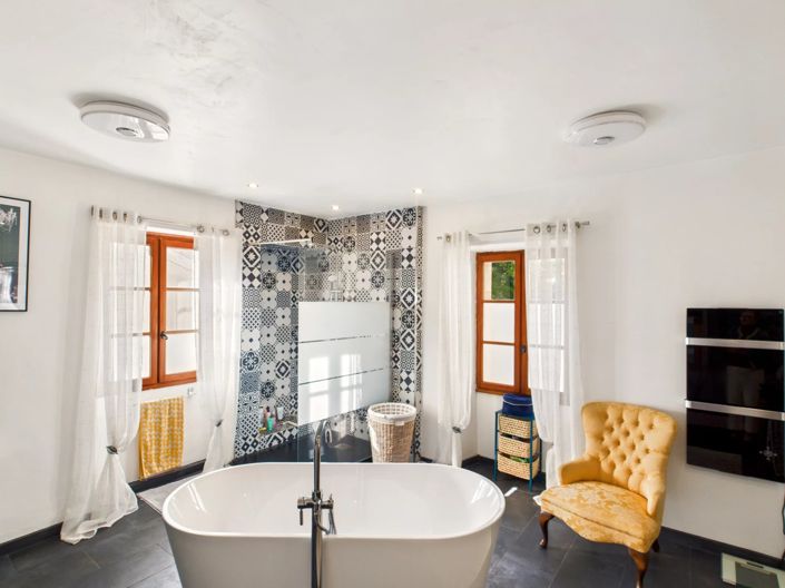 Image No.5-Maison de village de 3 chambres à vendre à Saint-Paul-Lizonne