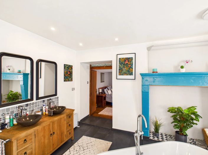 Image No.8-Maison de village de 3 chambres à vendre à Saint-Paul-Lizonne