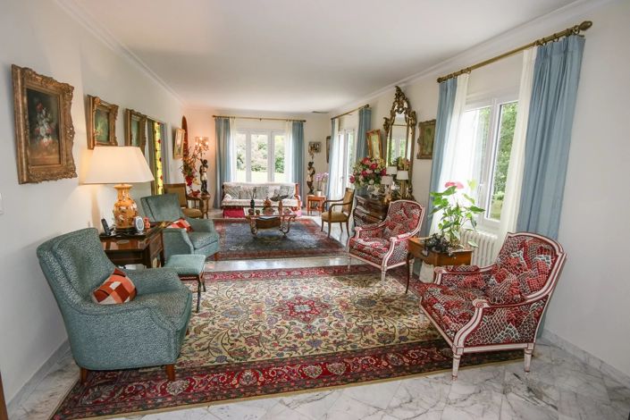 Image No.3-5 Bed House for sale