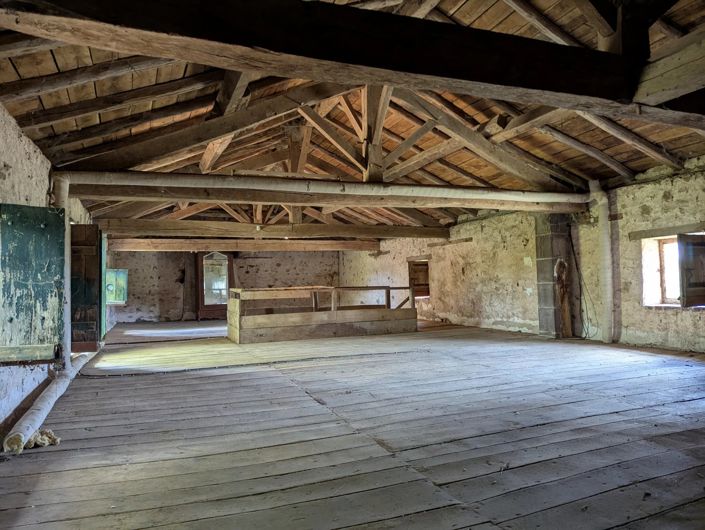 Image No.12-2 Bed Village House for sale