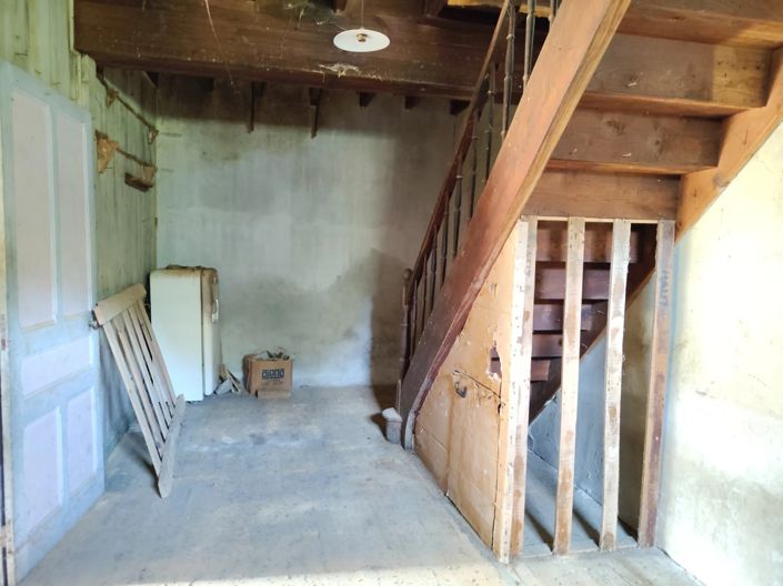 Image No.6-House for sale