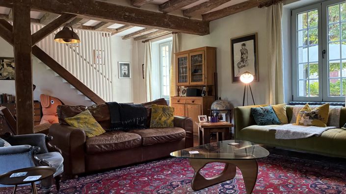 Image No.7-5 Bed House for sale