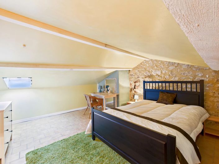 Image No.12-3 Bed Village House for sale