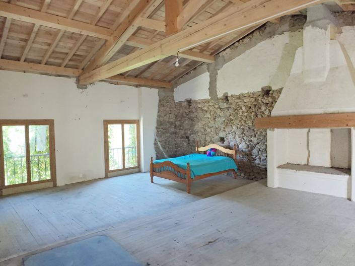 Image No.6-3 Bed House for sale