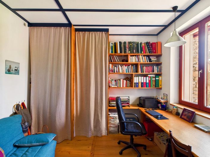 Image No.10-4 Bed House for sale