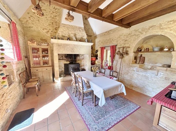 Image No.11-4 Bed House for sale