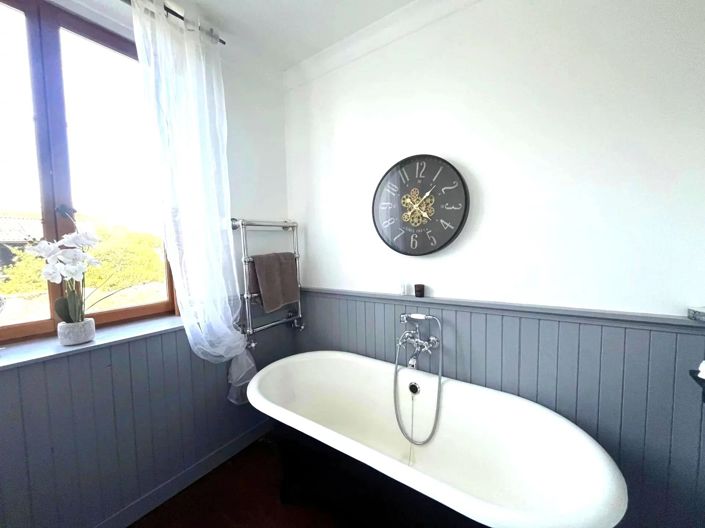 Image No.8-Maison de village de 4 chambres à vendre à Villefagnan