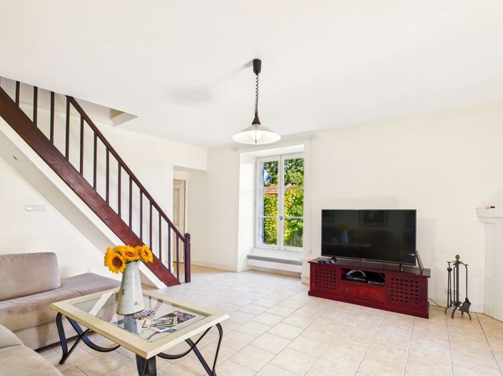 Image No.14-8 Bed House for sale