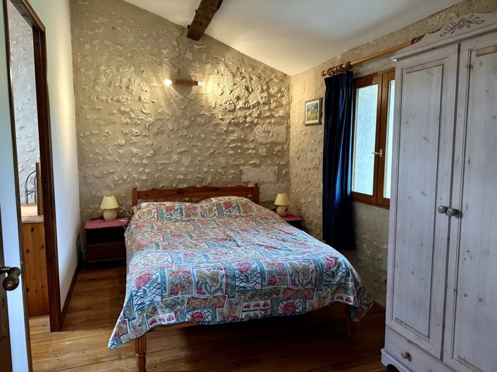 Image No.11-7 Bed House for sale