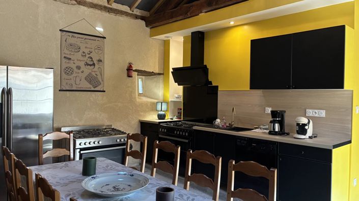 Image No.6-Maison de 7 chambres à vendre à Montmorillon