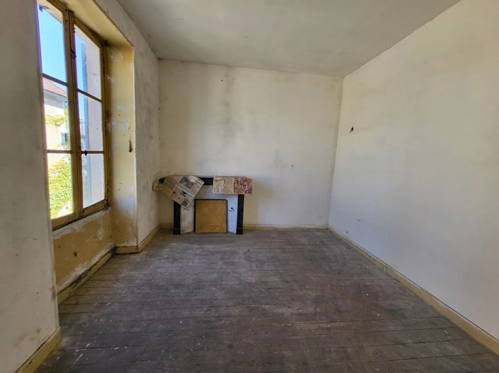 Image No.13-4 Bed House for sale