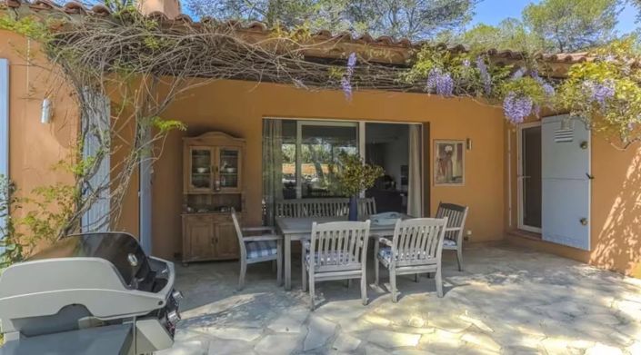 Image No.3-Maison de 5 chambres à vendre à Lorgues