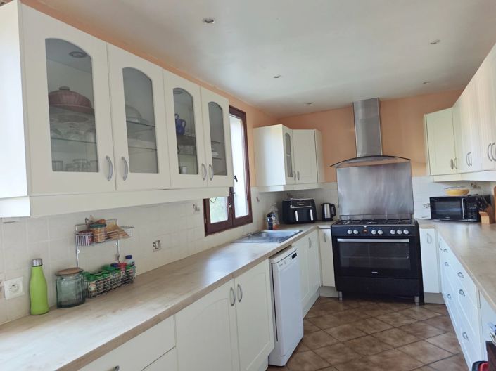 Image No.5-Maison de 4 chambres à vendre à Belvianes-et-Cavirac