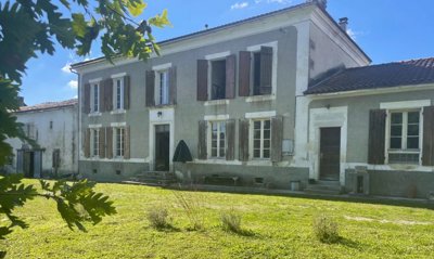 1 - Charente-Maritime, House