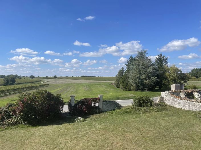 Image No.2-Maison de 4 chambres à vendre à Charente-Maritime