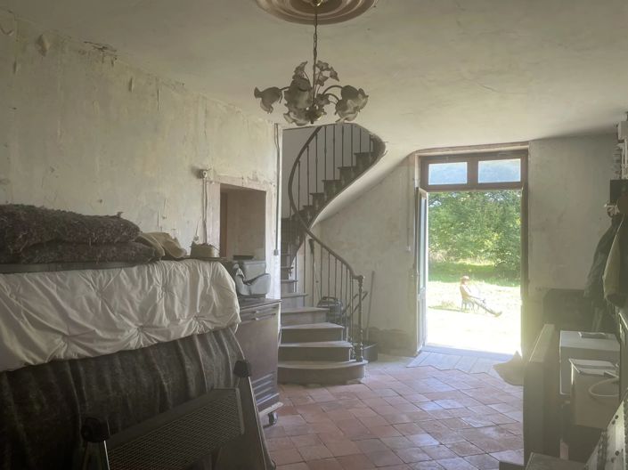 Image No.8-4 Bed House for sale