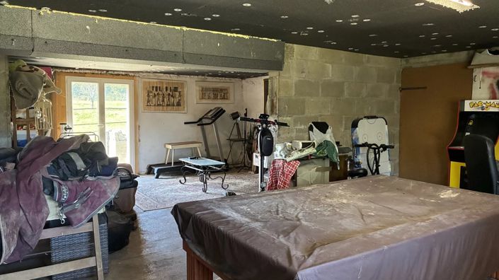 Image No.15-6 Bed House for sale