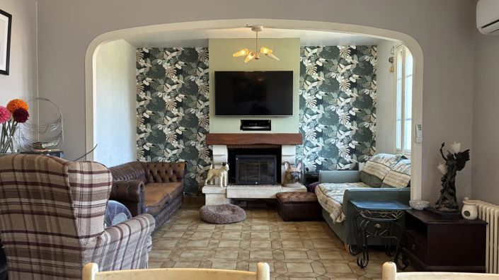 Image No.5-6 Bed House for sale