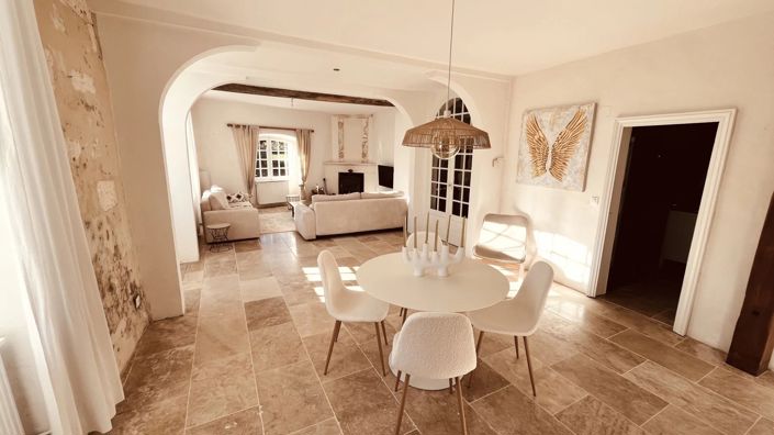 Image No.7-4 Bed House for sale