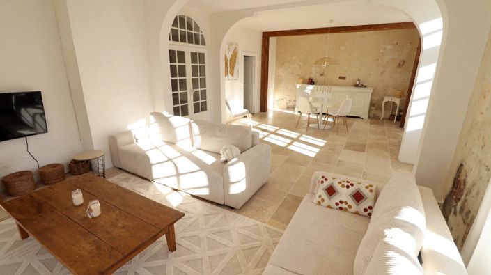 Image No.9-4 Bed House for sale