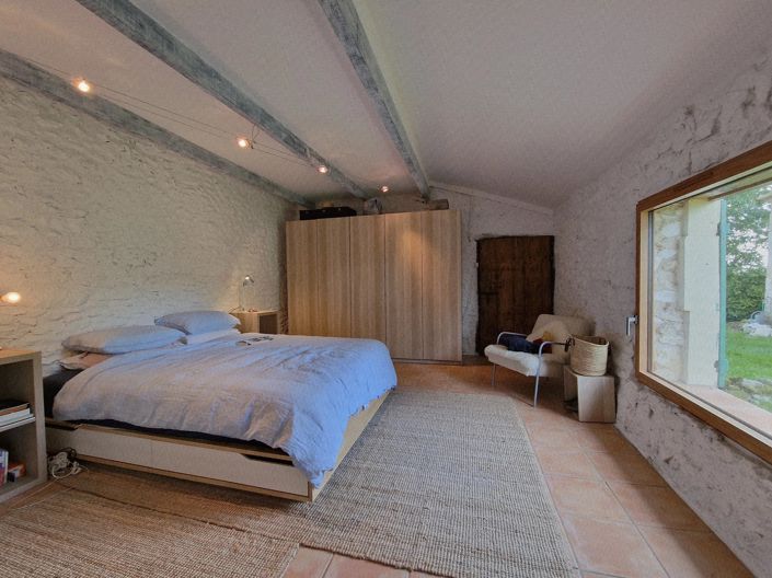 Image No.8-3 Bed House for sale