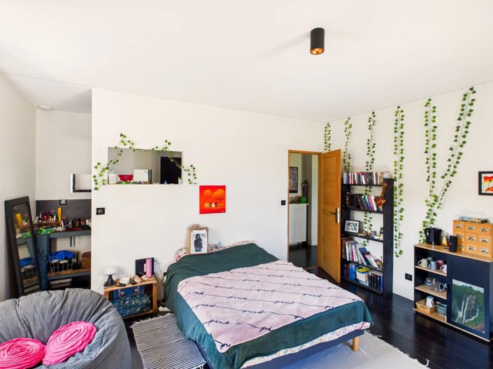 Image No.7-4 Bed House for sale