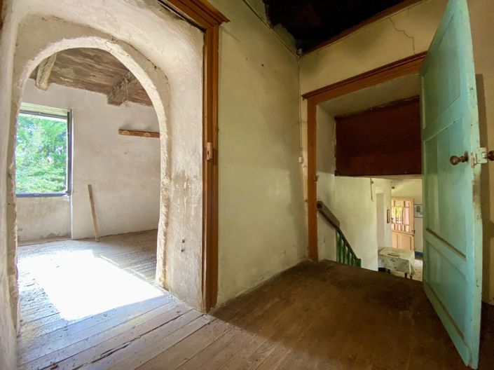 Image No.7-3 Bed Farmhouse for sale