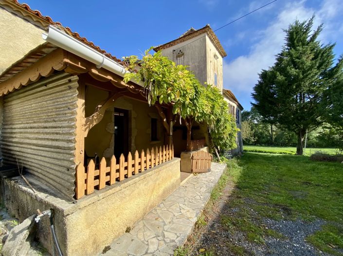 Image No.8-3 Bed Farmhouse for sale