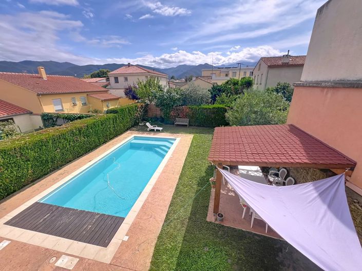 Image No.1-3 Bed Village House for sale