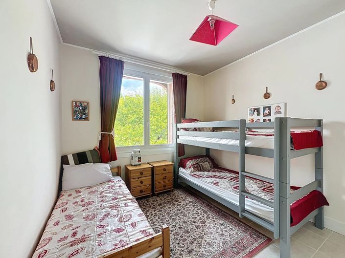 Image No.10-3 Bed Village House for sale