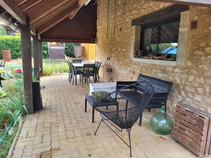 Image No.15-4 Bed House for sale