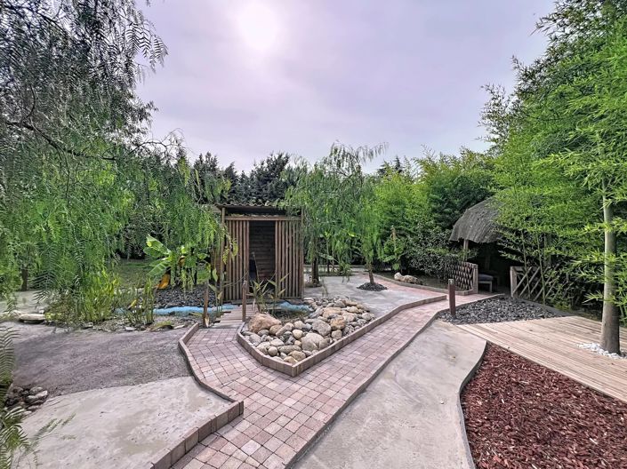 Image No.2-5 Bed House for sale