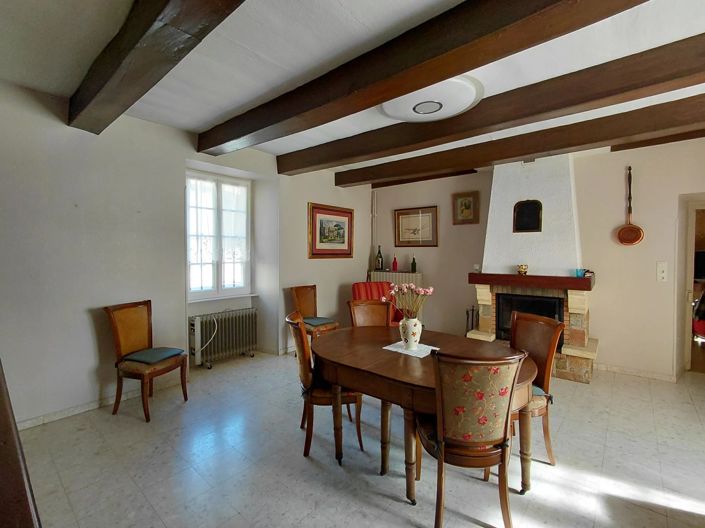 Image No.6-Maison de 6 chambres à vendre à Mirandol-Bourgnounac