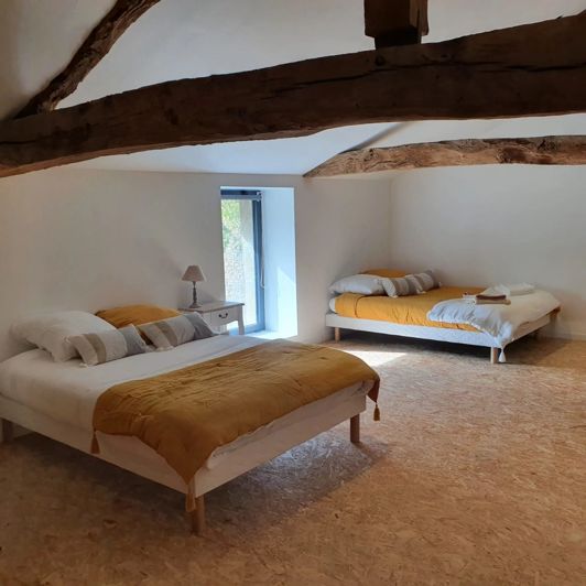 Image No.10-3 Bed House for sale