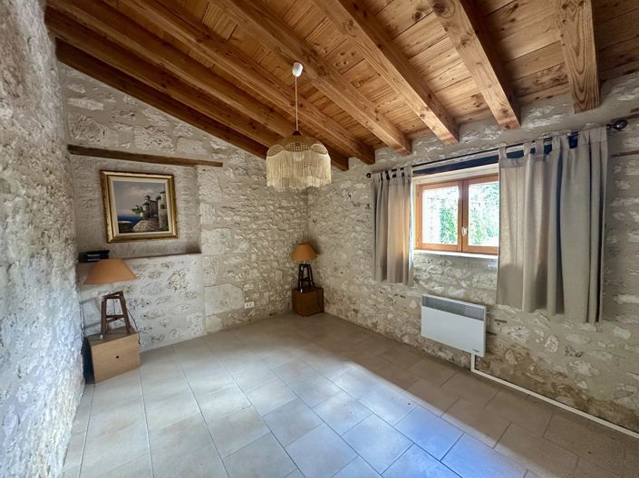 Image No.13-8 Bed House for sale