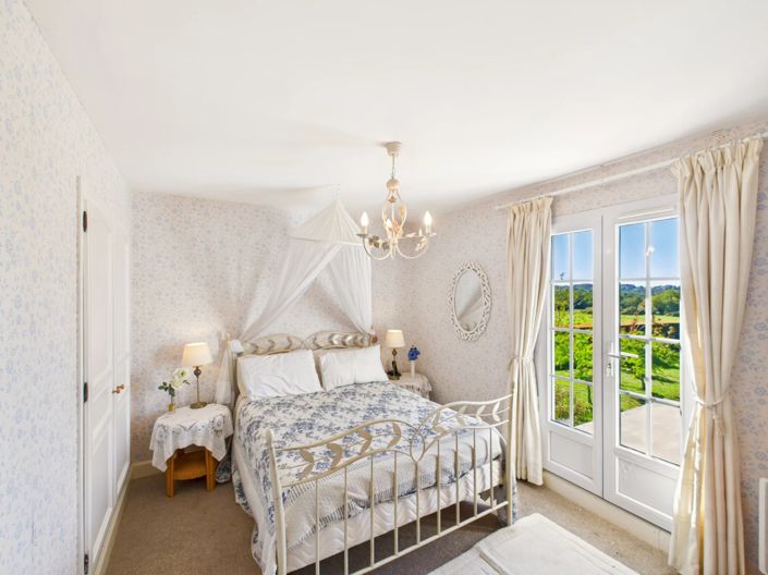 Image No.11-4 Bed House for sale