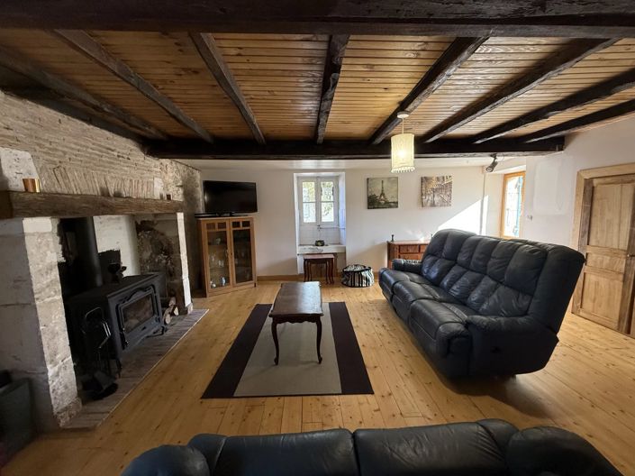 Image No.8-5 Bed Village House for sale