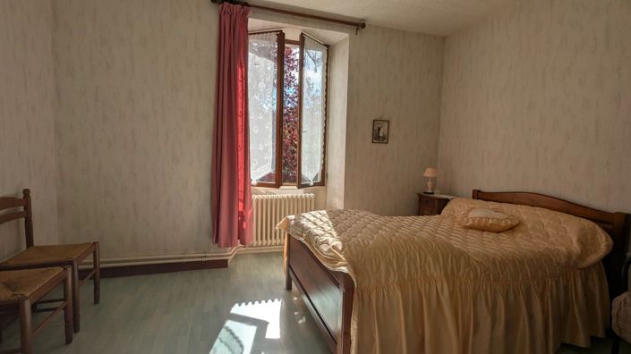 Image No.12-Maison de village de 4 chambres à vendre à Chapelle-Viviers