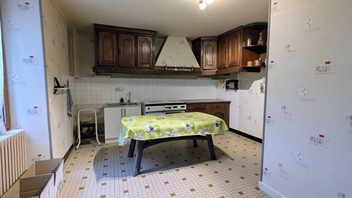 Image No.7-Maison de village de 4 chambres à vendre à Chapelle-Viviers