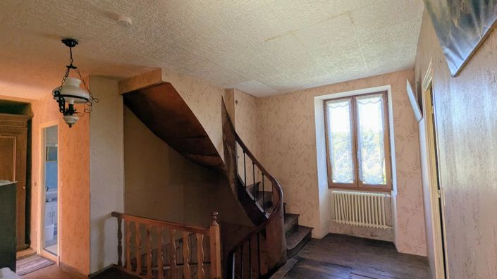 Image No.8-Maison de village de 4 chambres à vendre à Chapelle-Viviers